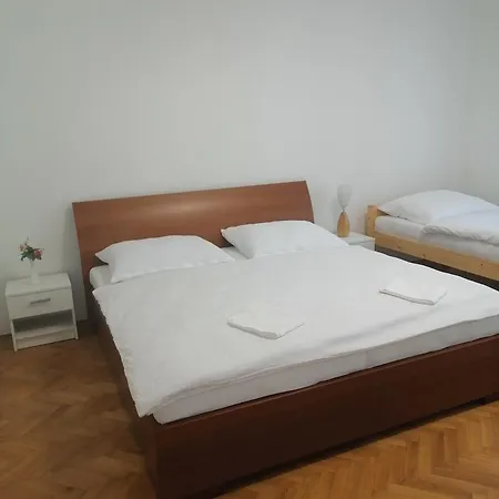 Vidiecky Dom Mojmírovce