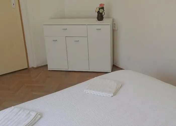 Vidiecky Dom Semesterbostad Mojmírovce